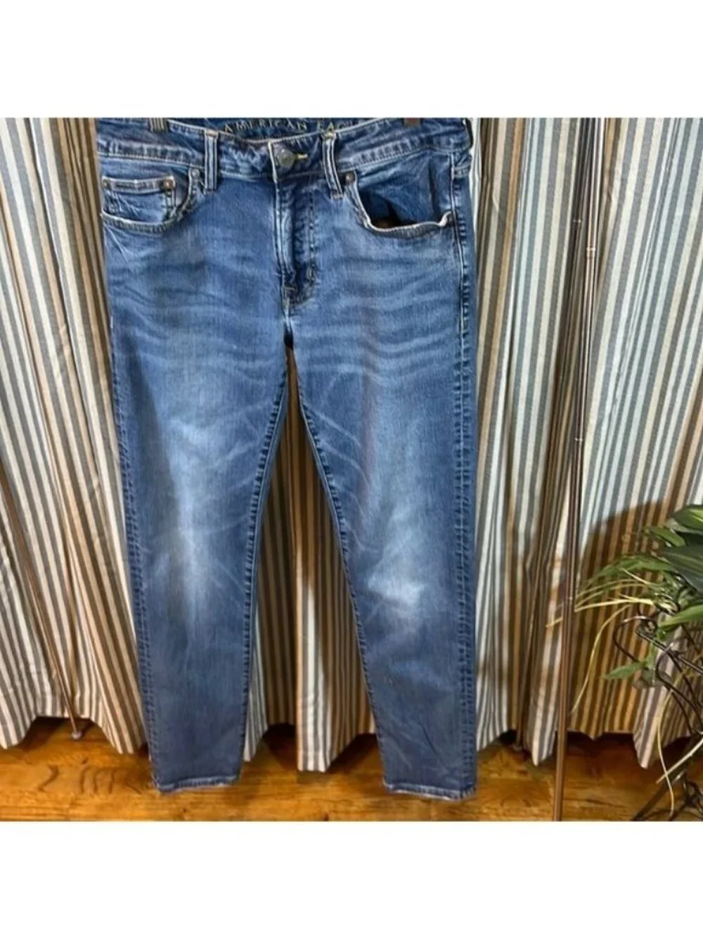 American Eagle men’s jeans slim straight size 30 x 32 next level flex